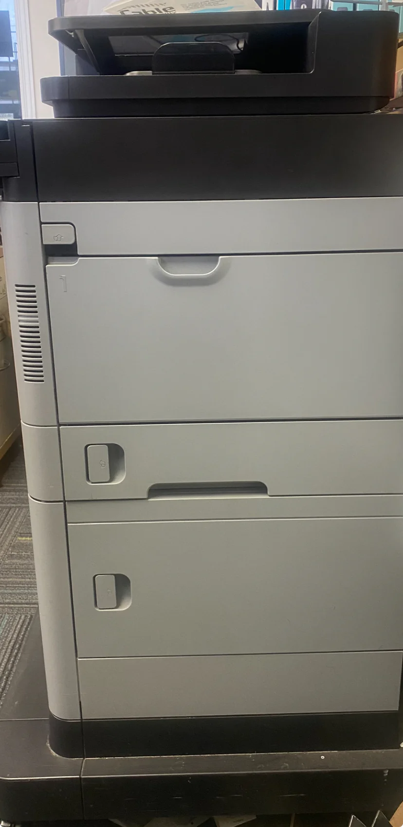 HP LaserJet Enterprise Flow MFP M630z